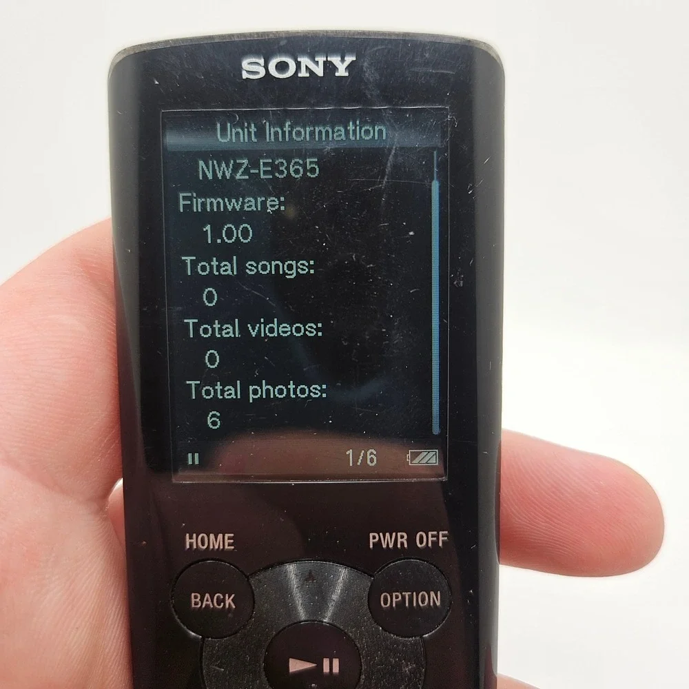 Sony Walkman NWZ-E365 Digital Media Player 16GB Black FM Radio Video Music